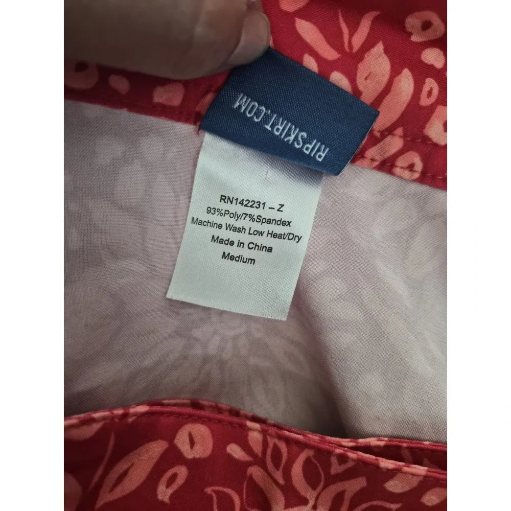 RipSkirt Hawaii Wrap Skirt Red Floral Print Wrap Easy Ope Travel Beach Size M - Picture 5 of 6